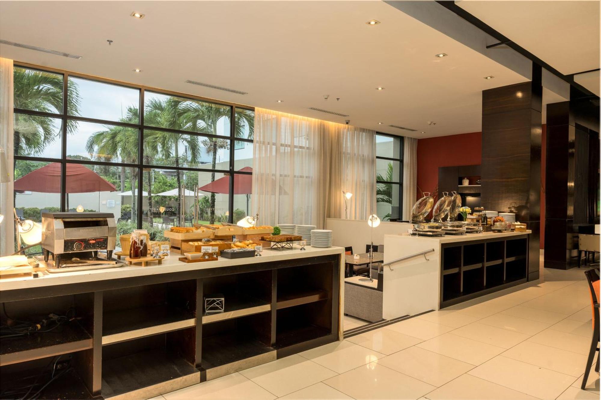 Courtyard By Marriott Panama Metromall Tocumen Eksteriør billede