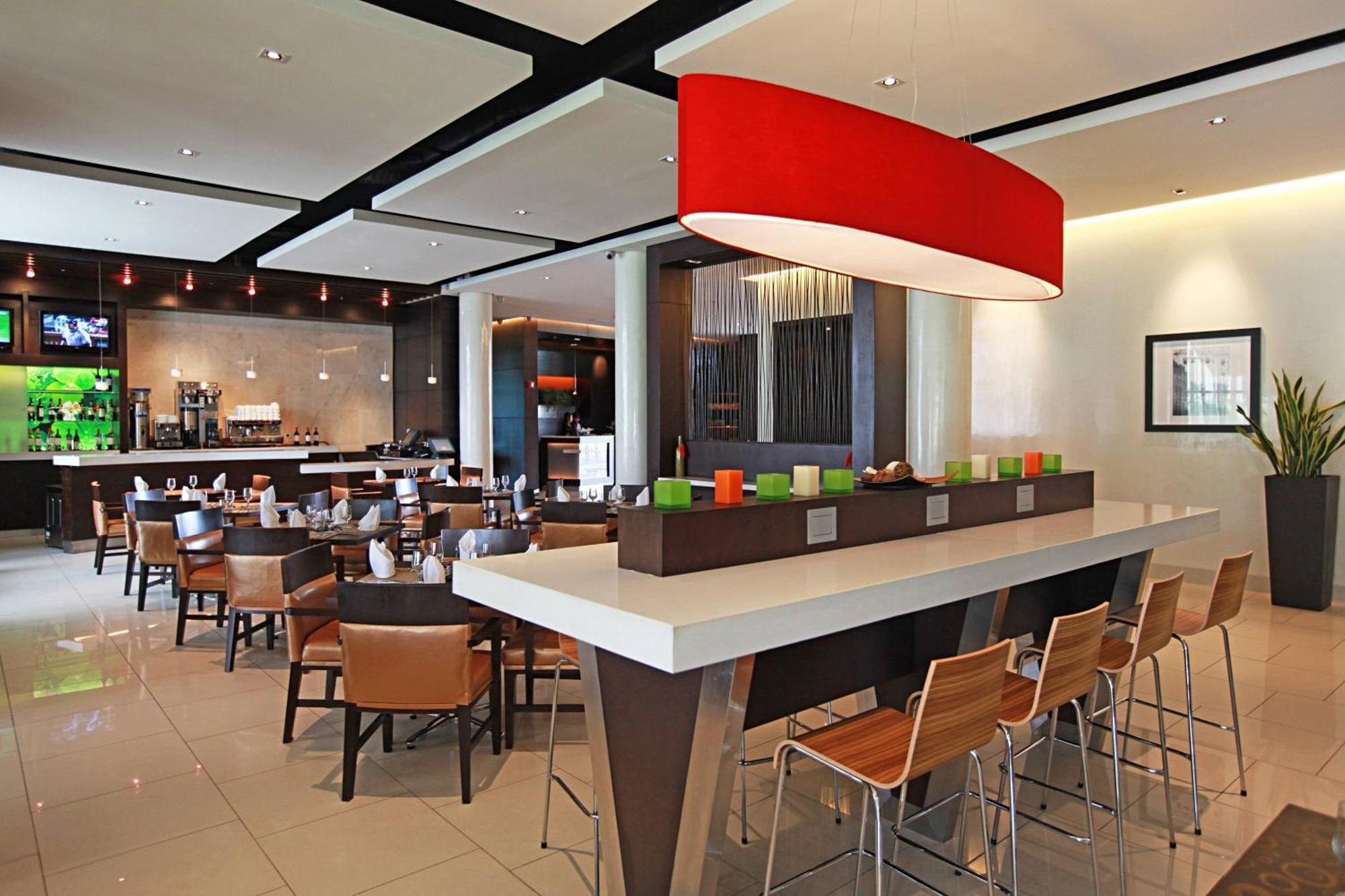 Courtyard By Marriott Panama Metromall Tocumen Eksteriør billede